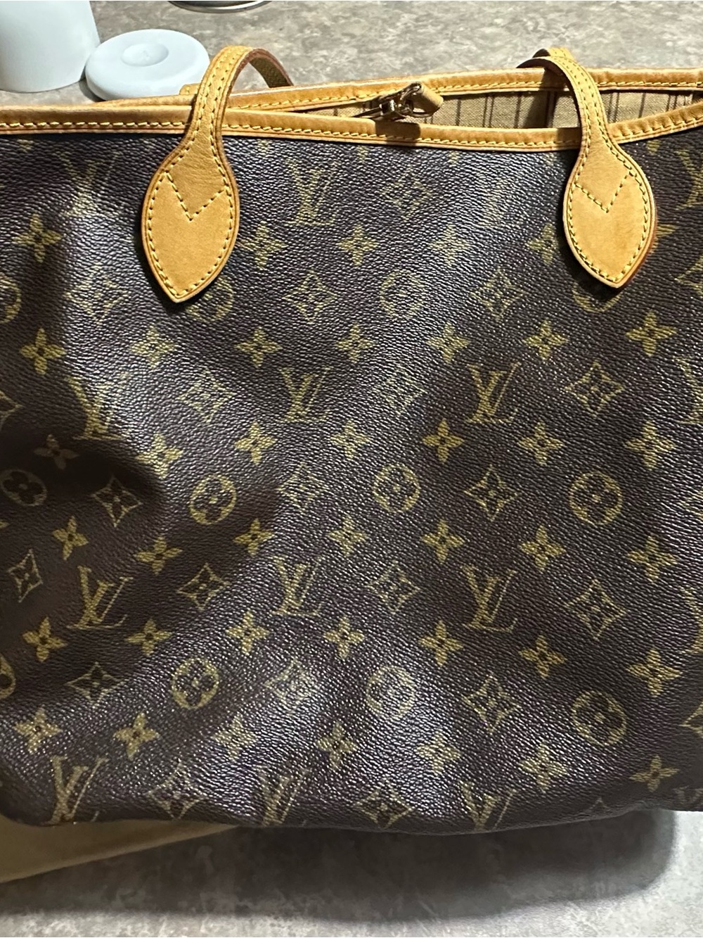 Louis Vuitton Brown Monogram Tote with Tan Trim - Picture 2 of 7